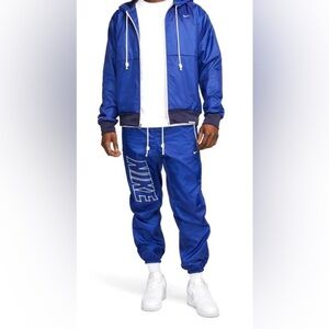 Gorgeous Nike Therma-Fit Full-zip Jacket!!!